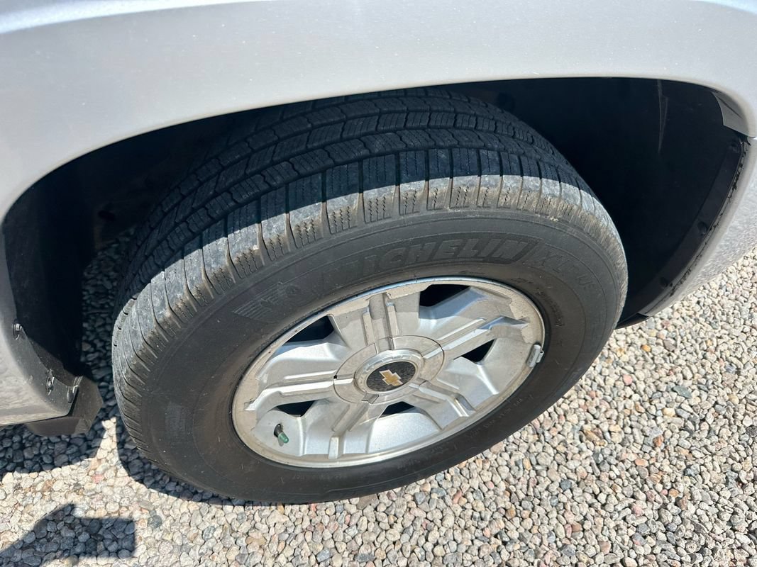 Used 2012 Chevrolet Avalanche LT w/ Suspension Package, Off-Road AWD/4WD image 42