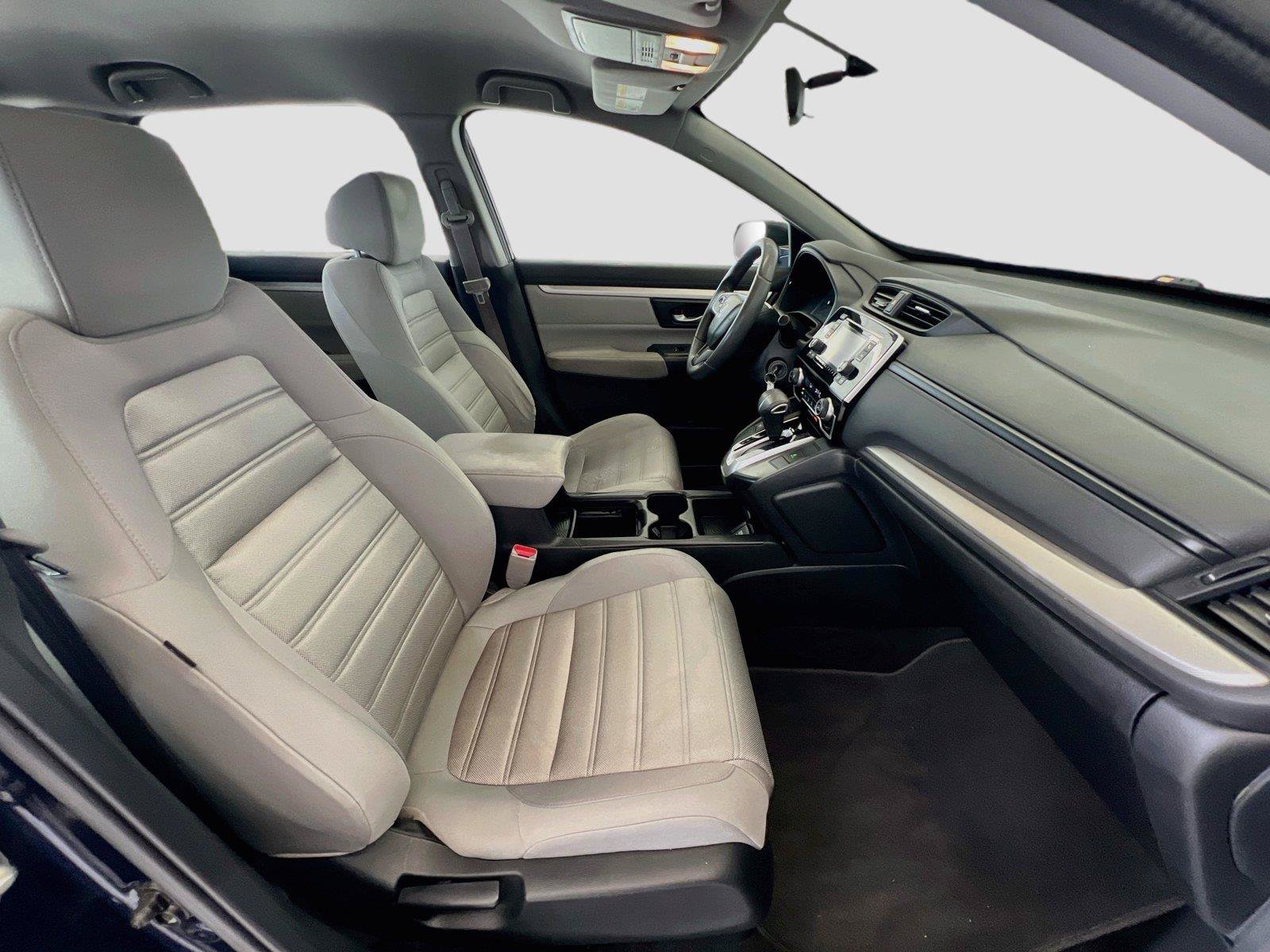 Used 2017 Honda CR-V LX image 25