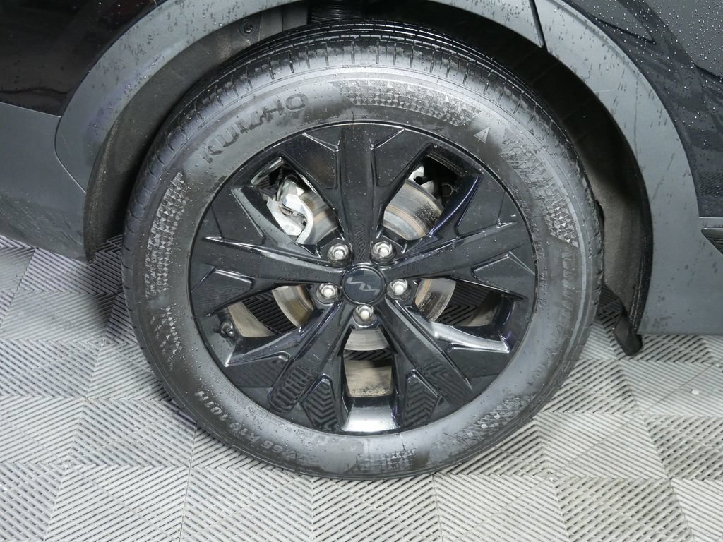 Certified 2025 Kia Sportage X-Line w/ Premium Package AWD/4WD image 13