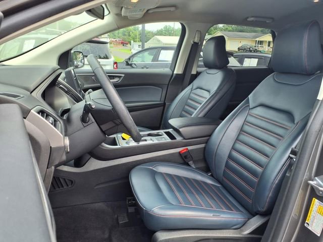 Used 2022 Ford Edge SEL w/ Sport Appearance Package AWD/4WD image 12