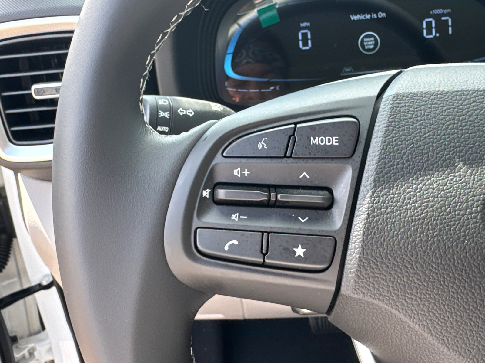 New 2026 Hyundai Venue SEL FWD image 26