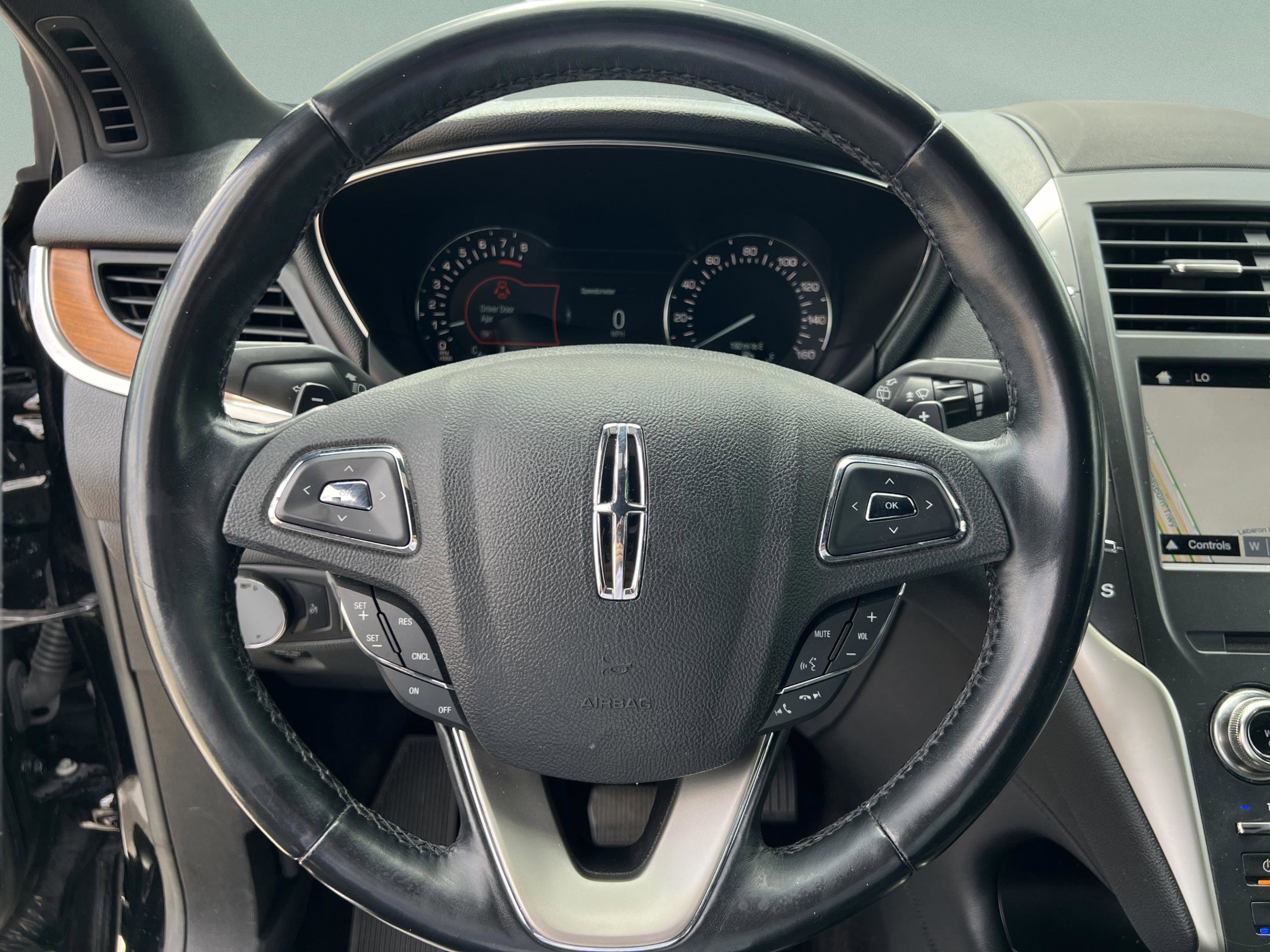 Used 2018 Lincoln MKC Reserve w/ Lincoln MKC Climate Package AWD/4WD image 27