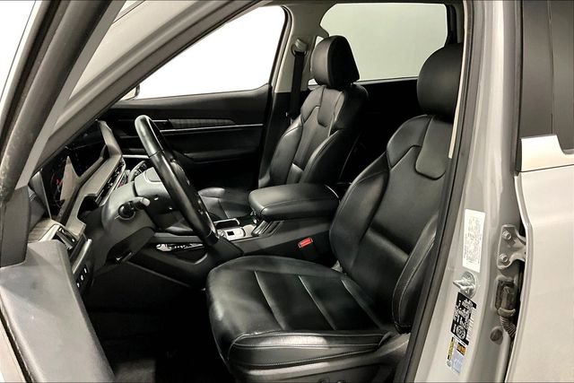 Used 2023 Kia Telluride EX image 22