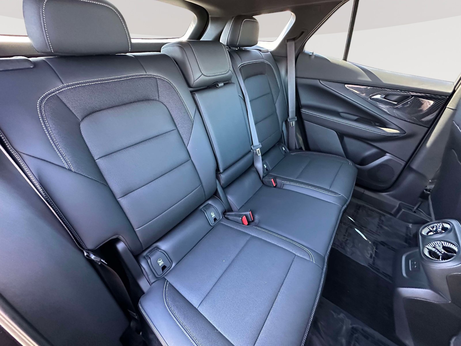 Certified 2025 Chevrolet Blazer EV LT image 30