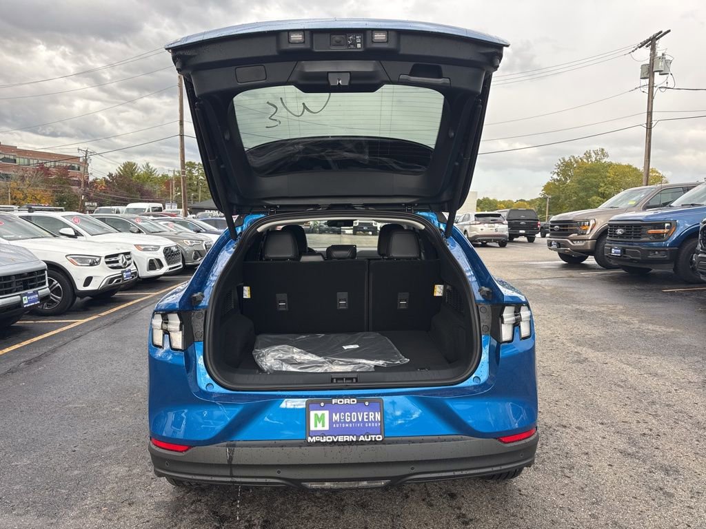 New 2025 Ford Mustang Mach-E Premium image 17