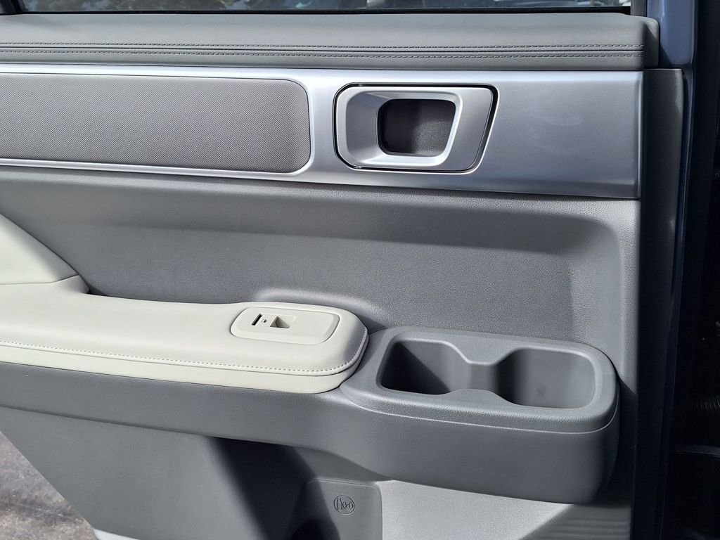 New 2025 Hyundai Santa Fe SEL image 13