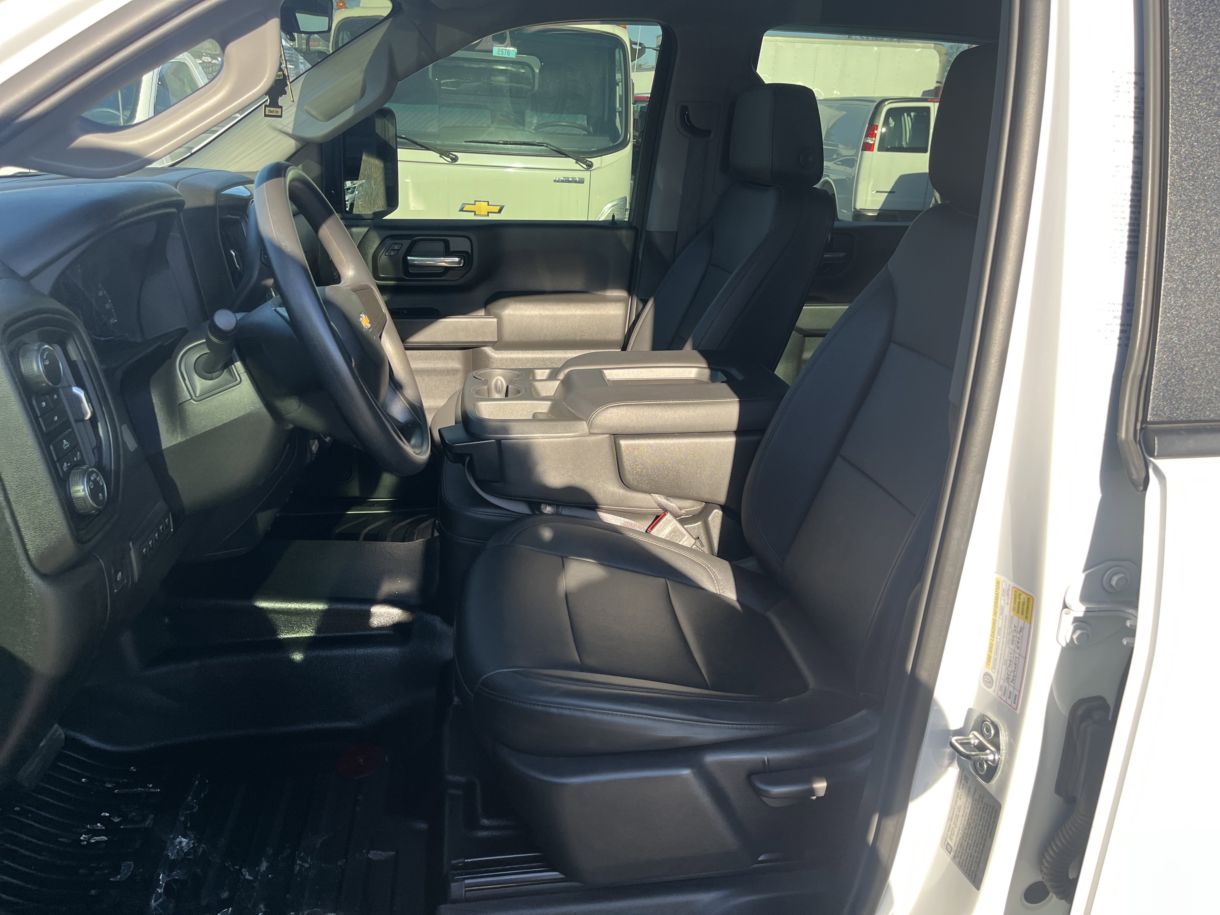 Used 2020 Chevrolet Silverado 2500 W/T w/ WT Fleet Convenience Package image 11