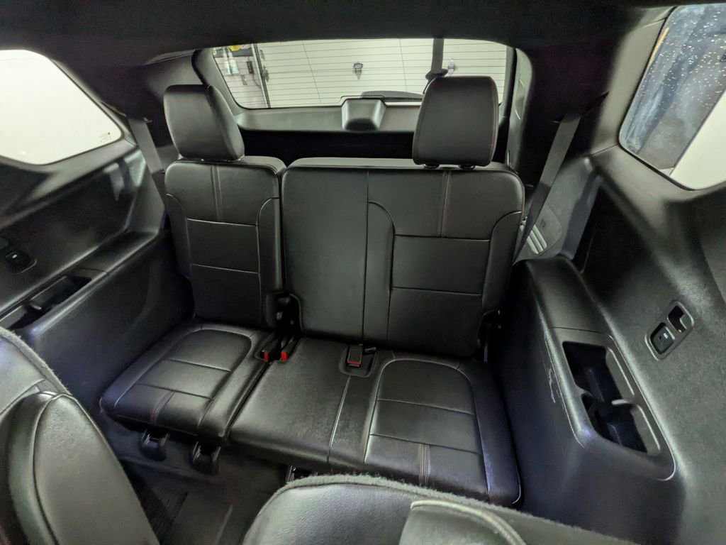 Certified 2022 Chevrolet Traverse RS w/ LPO, Floor Liner Package image 37