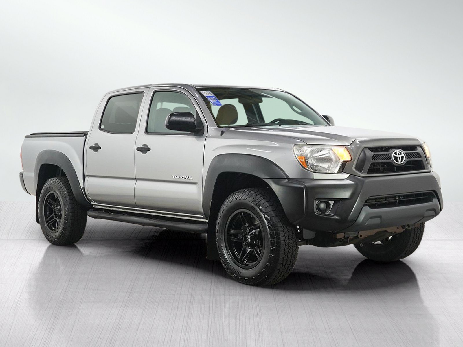 Used 2015 Toyota Tacoma PreRunner w/ Convenience Package RWD image 7