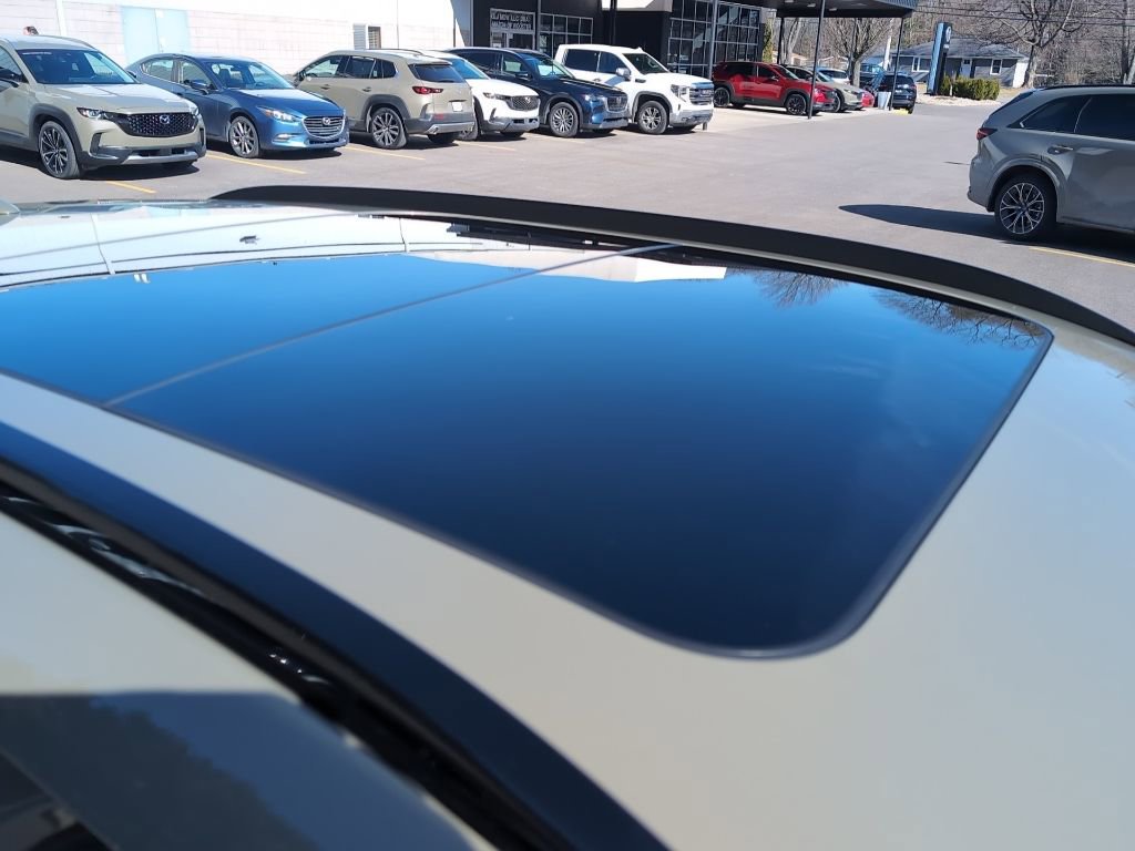 New 2026 MAZDA CX-50 Meridian Edition w/ Weather Package image 9