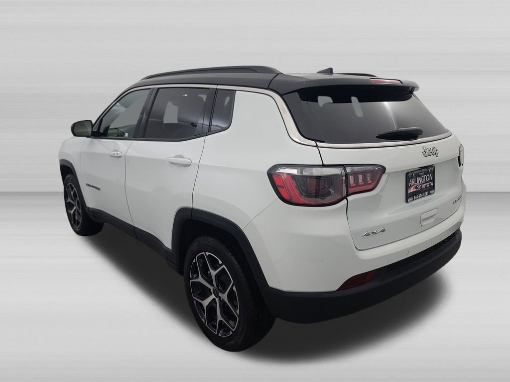 Used 2025 Jeep Compass Limited AWD/4WD image 6