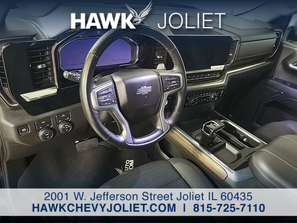 Used 2024 Chevrolet Silverado 1500 RST w/ Max Trailering Package AWD/4WD image 11