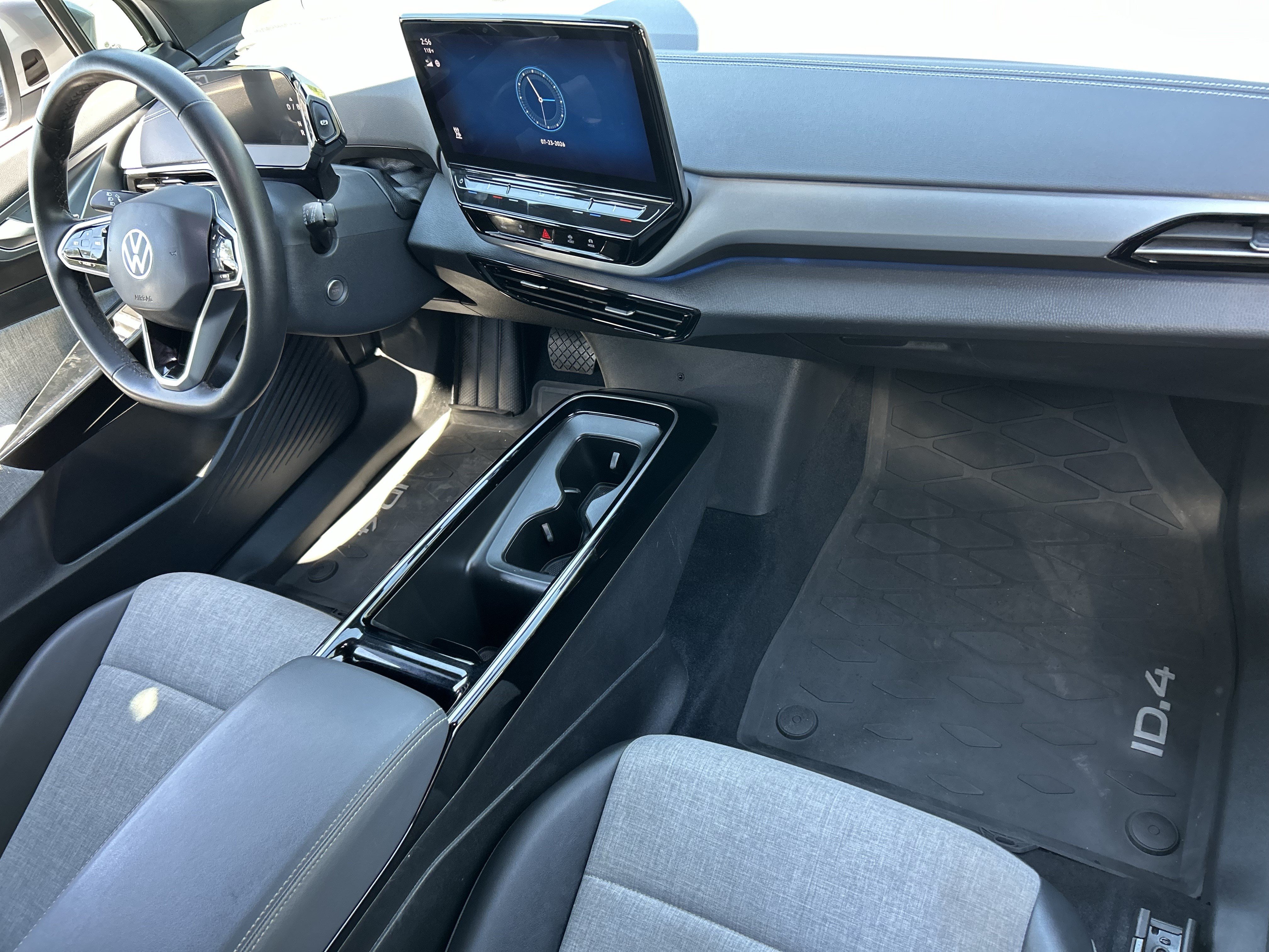 Used 2023 Volkswagen ID.4 Pro RWD image 10