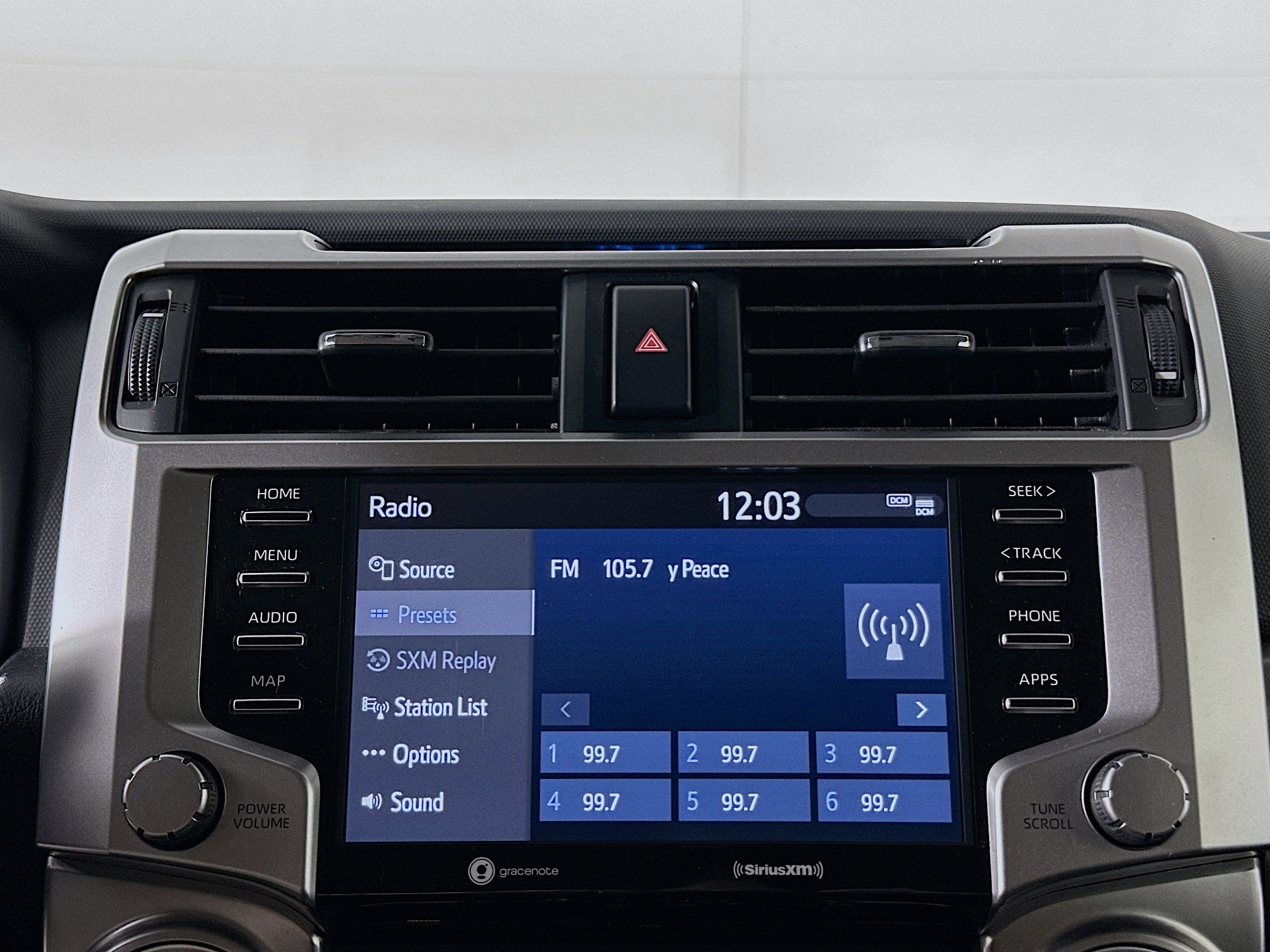 Used 2024 Toyota 4Runner SR5 AWD/4WD image 21