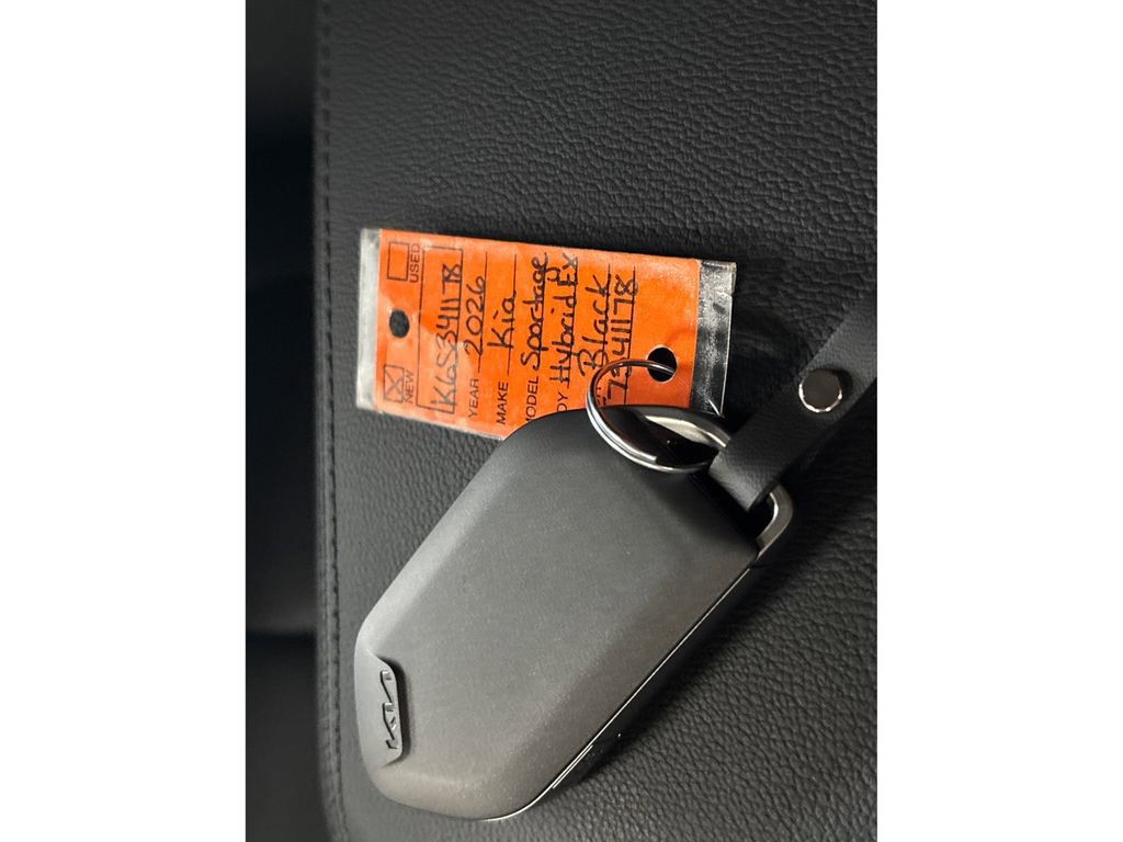 New 2026 Kia Sportage EX image 28