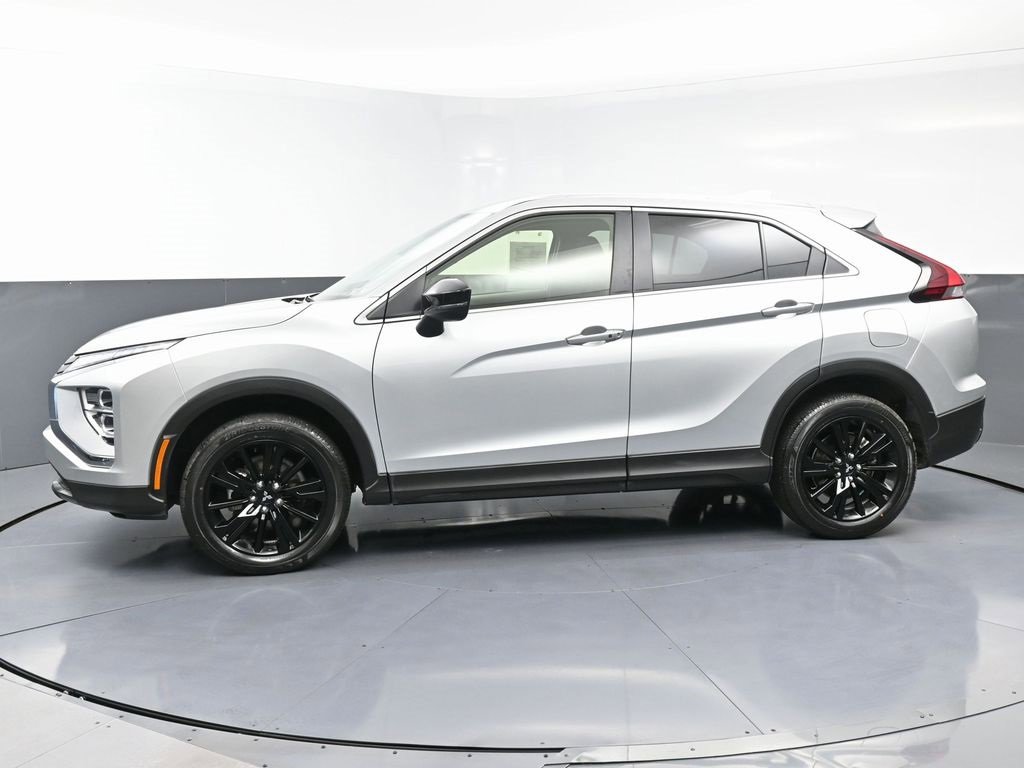 Used 2025 Mitsubishi Eclipse Cross LE image 6
