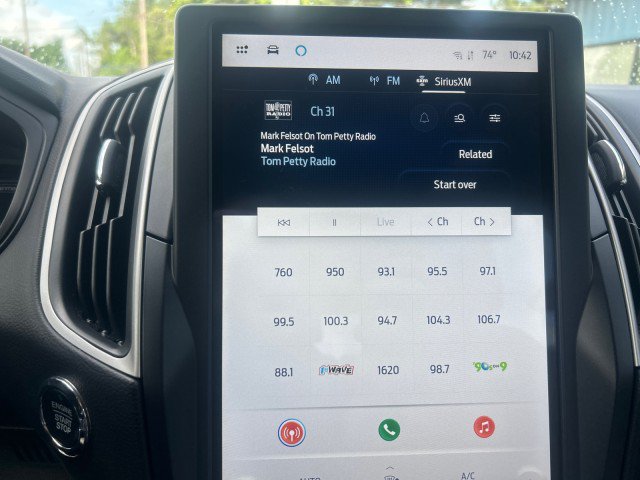 Used 2023 Ford Edge SEL AWD/4WD image 17