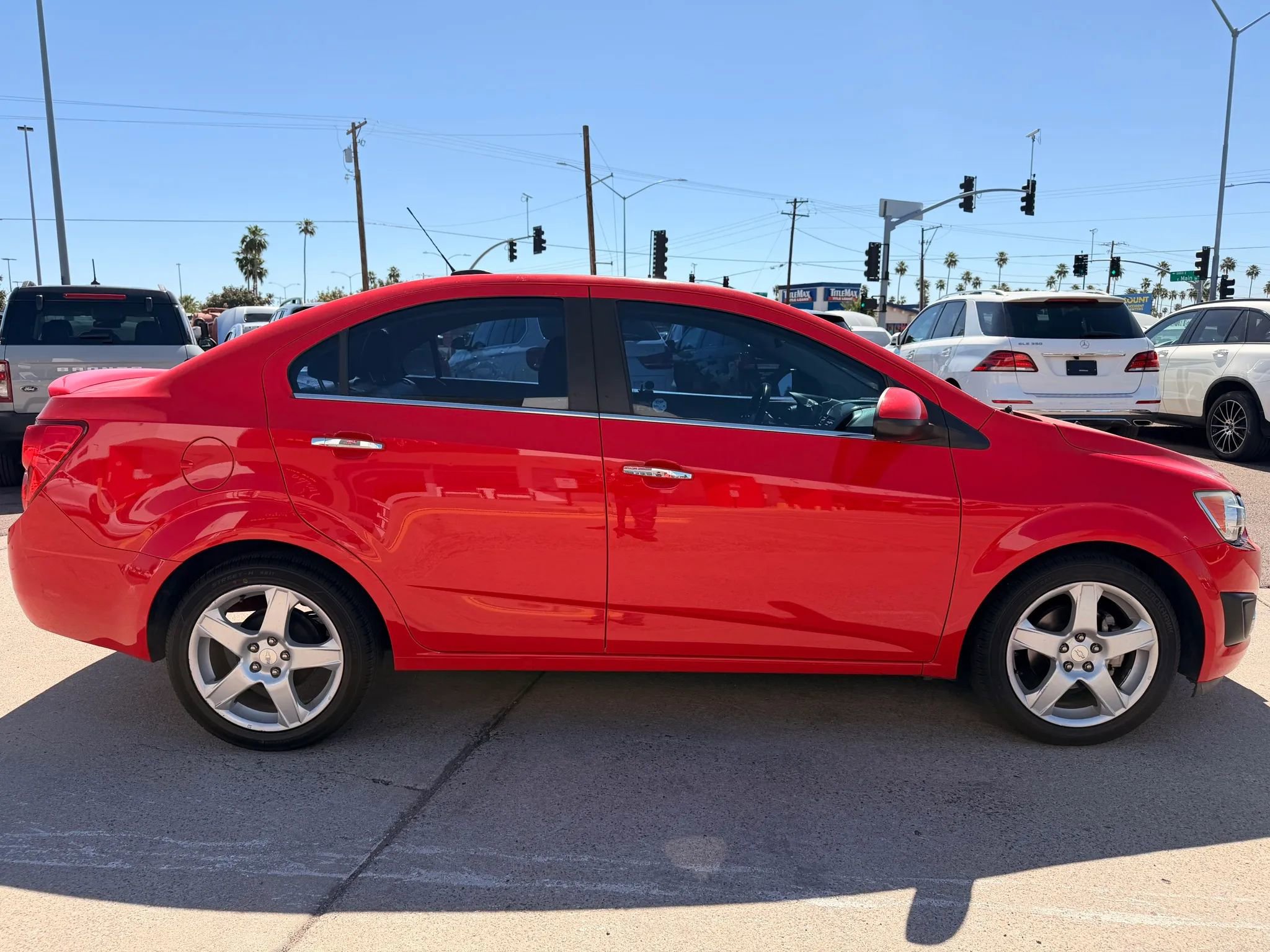 Used 2015 Chevrolet Sonic LTZ image 4