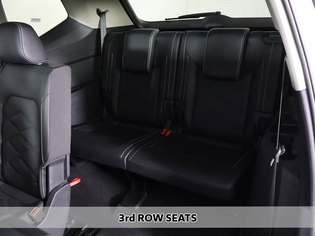 Used 2025 Volkswagen Atlas SE FWD image 8