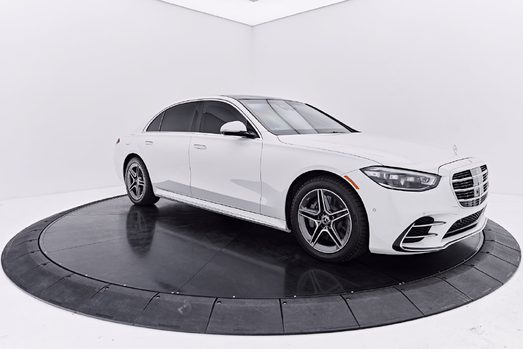 Used 2024 Mercedes-Benz S 580 4MATIC Sedan w/ AMG Line image 13