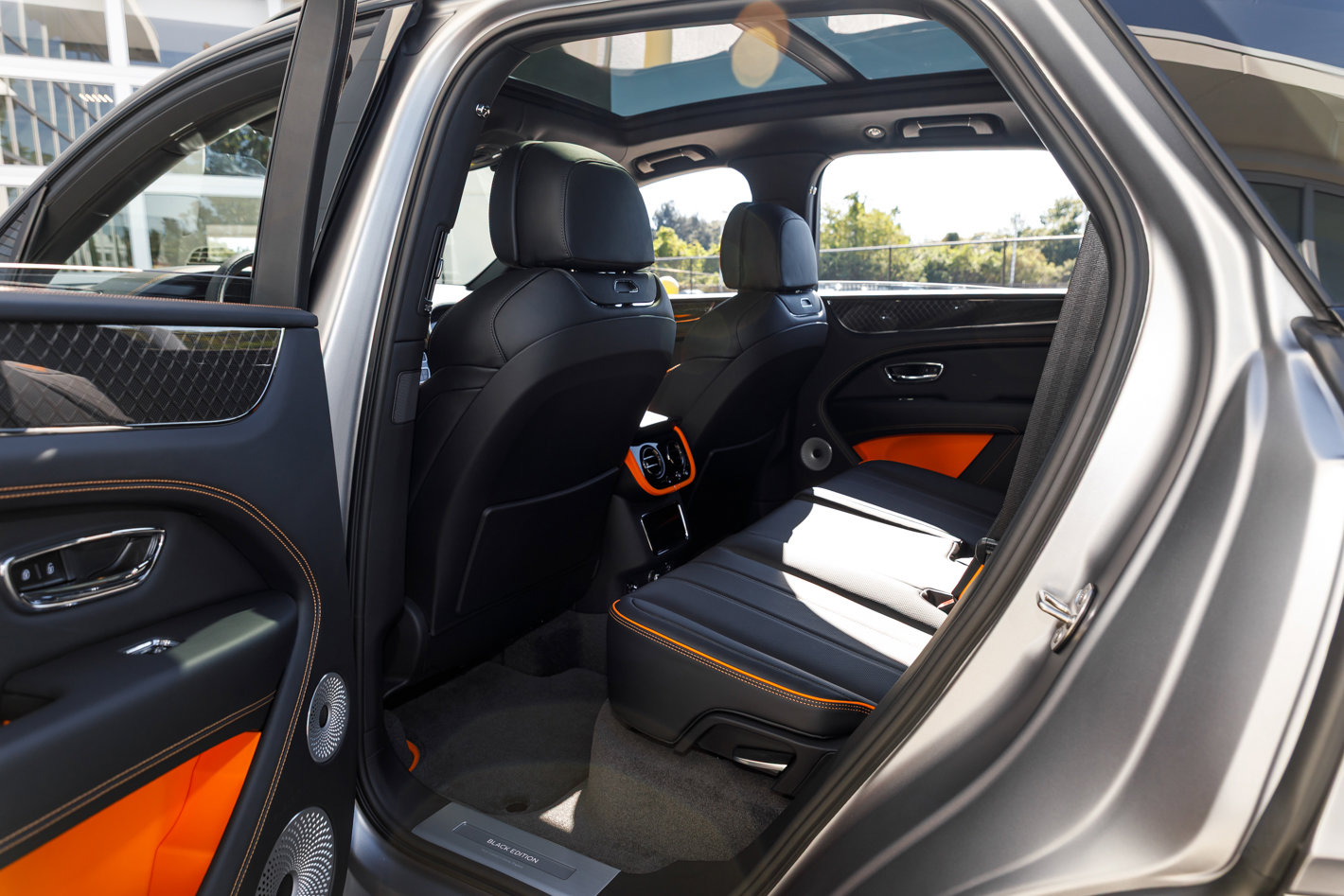 New 2025 Bentley Bentayga image 27