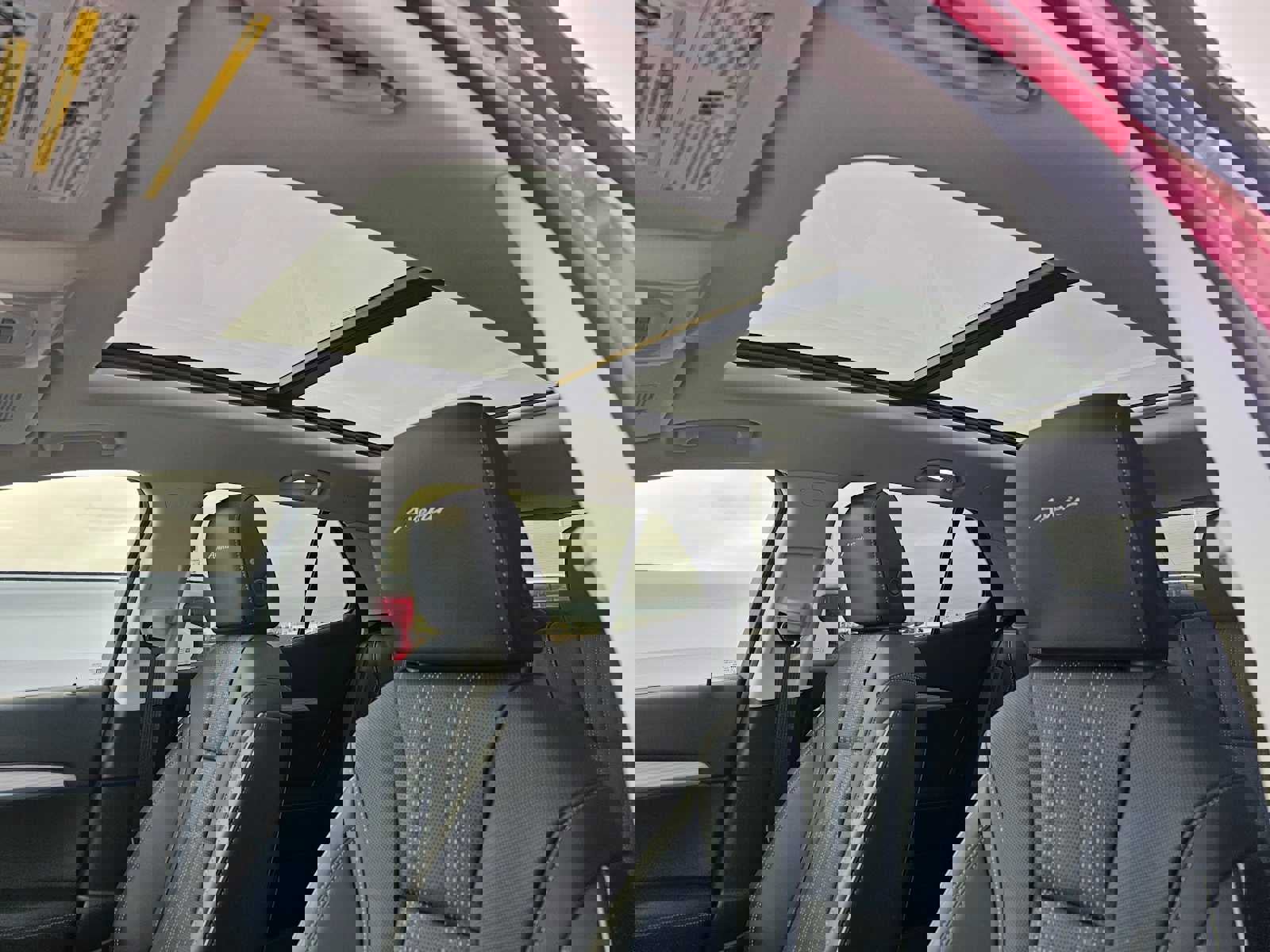 New 2025 Buick Envision Avenir image 22