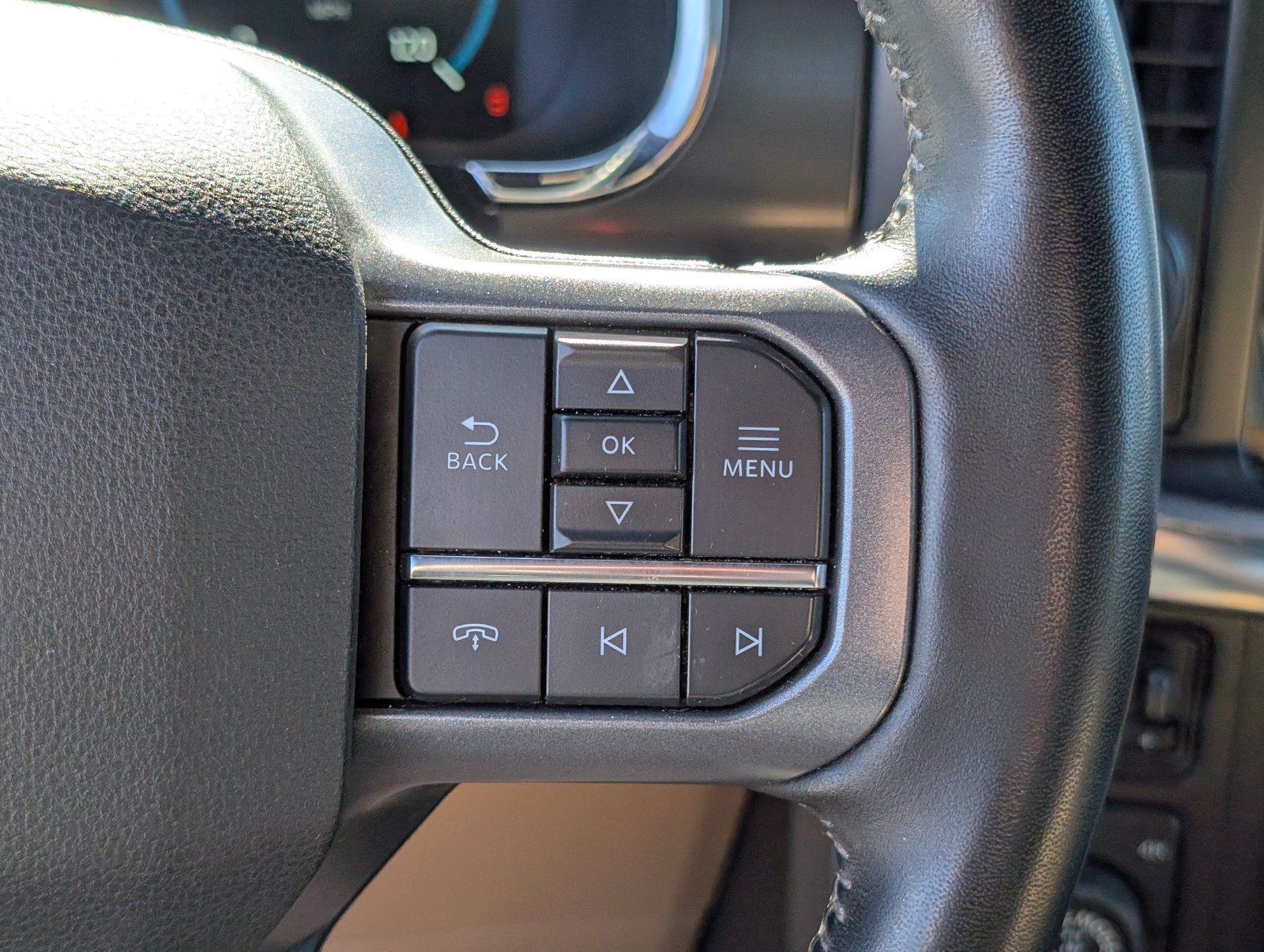 Used 2023 Ford F150 Lariat w/ Equipment Group 502A High AWD/4WD image 26