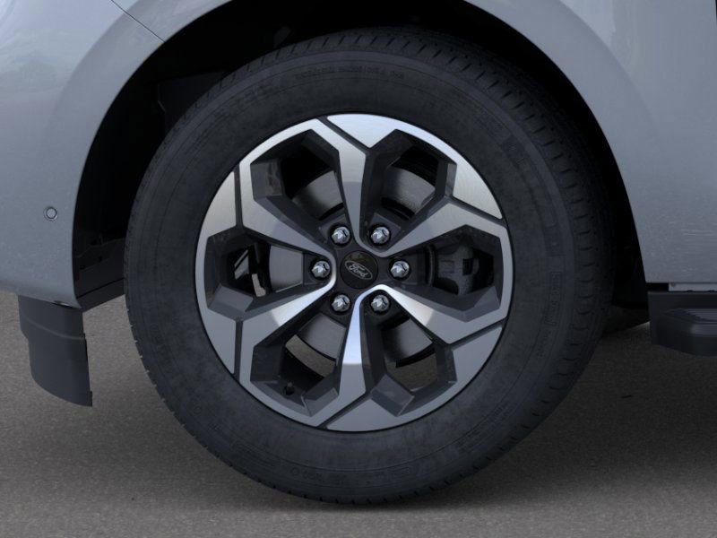 New 2026 Ford Expedition Active image 20