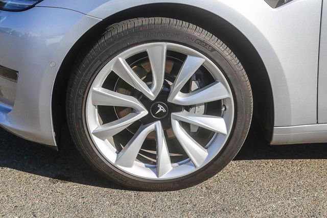 Used 2018 Tesla Model 3 Long Range image 11