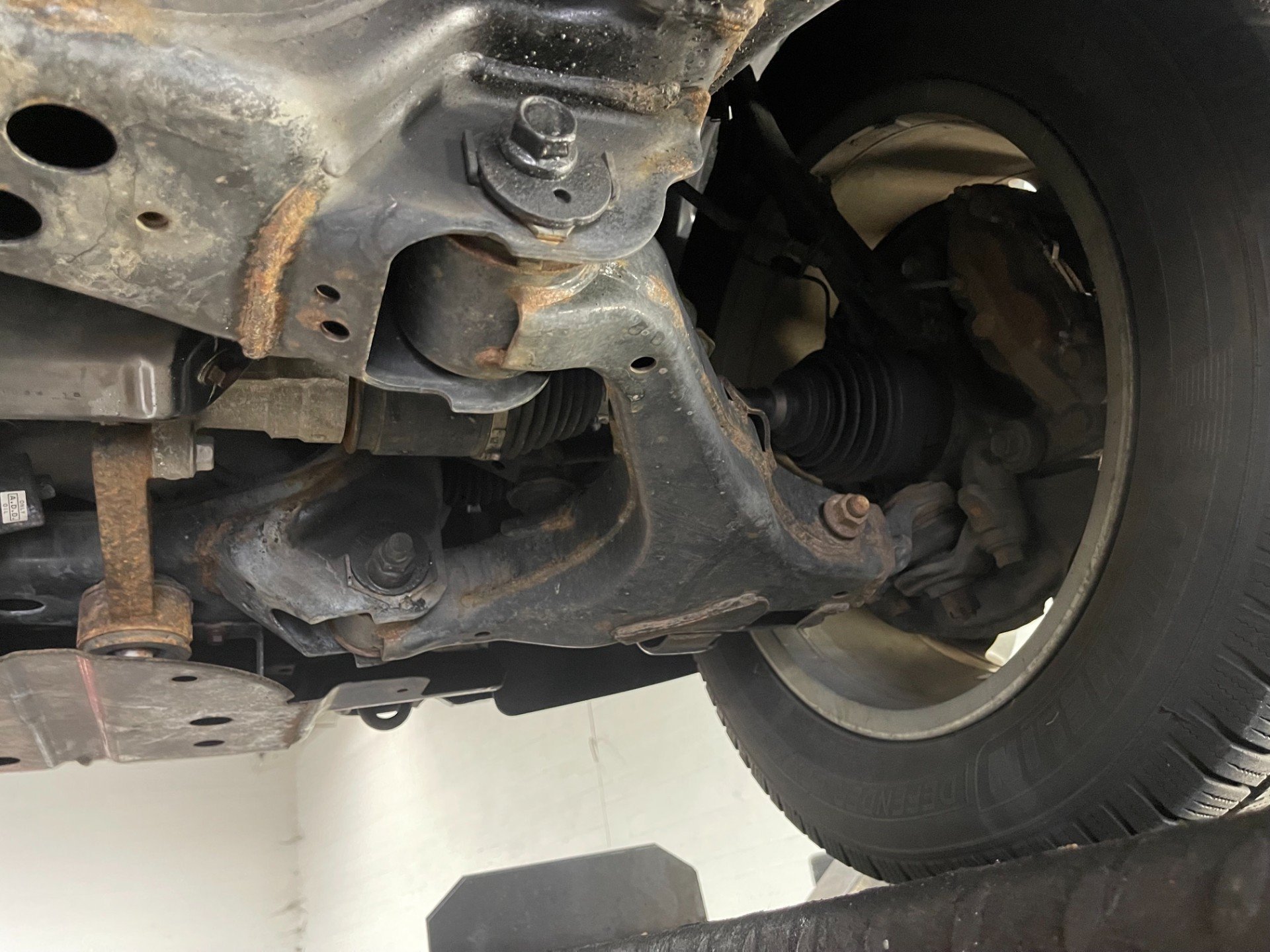 Used 2016 Toyota Sequoia Limited AWD/4WD image 92