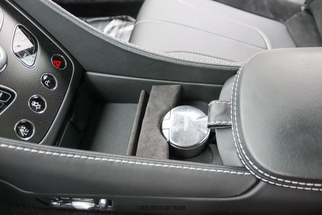 Used 2014 Aston Martin Vanquish Coupe image 54