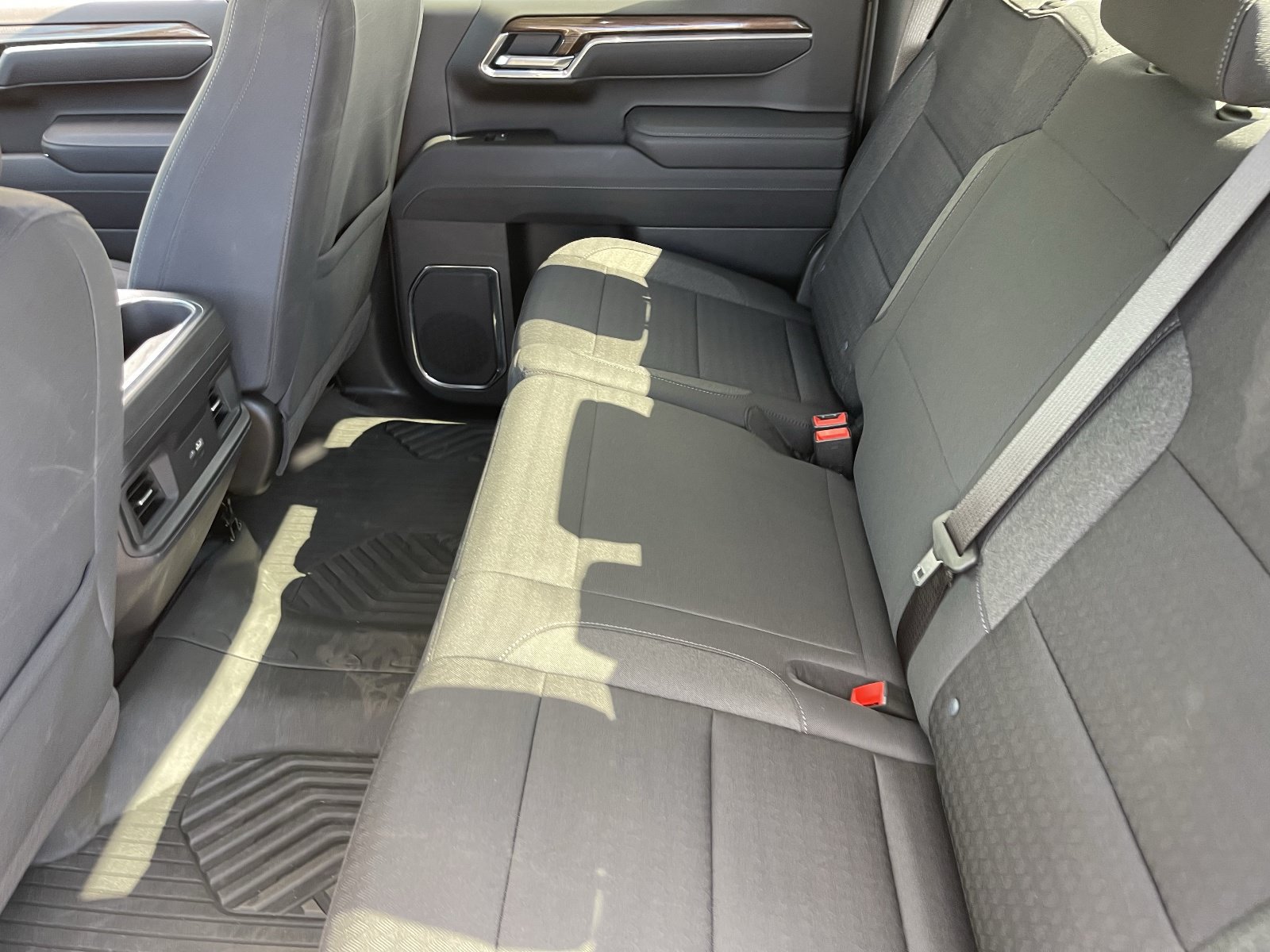 Used 2025 Chevrolet Silverado 1500 LT Trail Boss w/ Protection Package AWD/4WD image 18