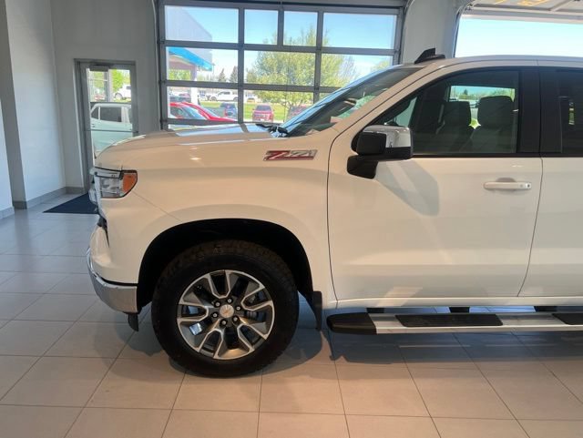 New 2026 Chevrolet Silverado 1500 LT AWD/4WD image 4