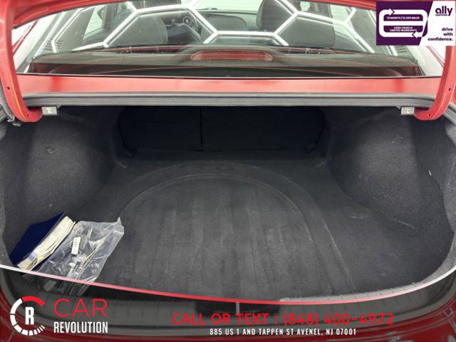 Used 2024 Hyundai Elantra Limited FWD image 7