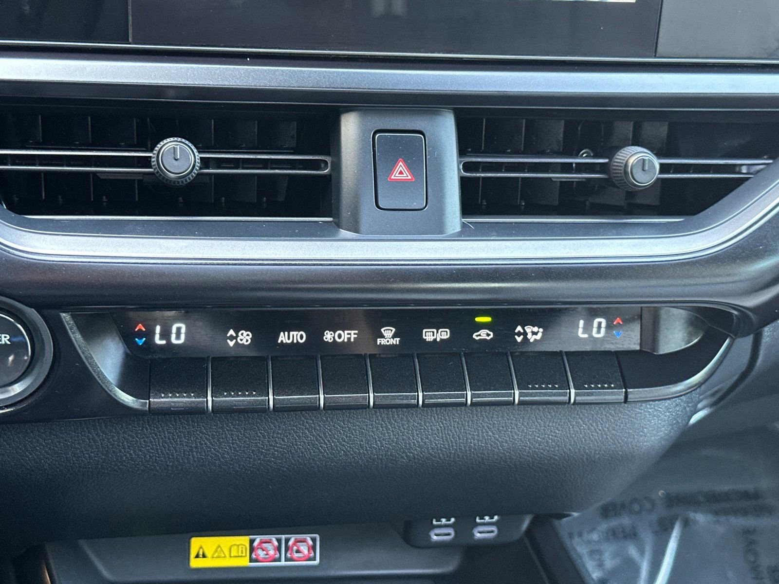 Used 2024 Lexus UX 250h FWD image 24