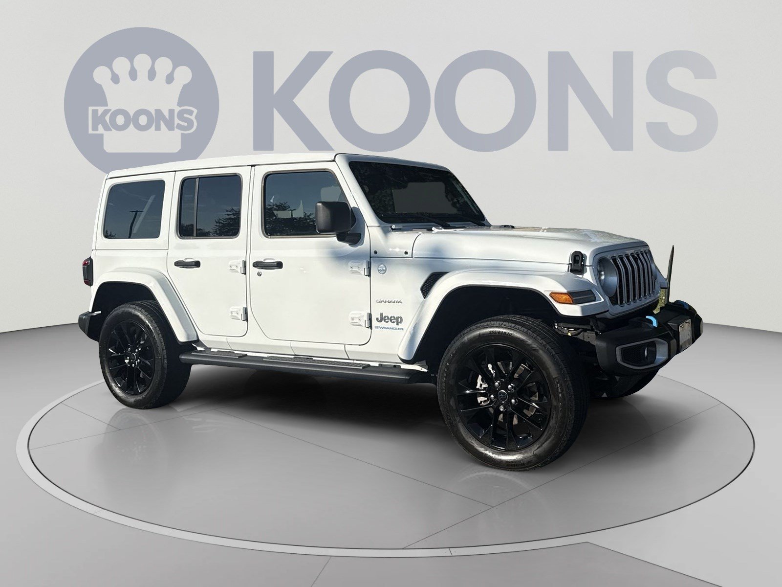 Used 2024 Jeep Wrangler Unlimited Sahara w/ Technology Group AWD/4WD image 10