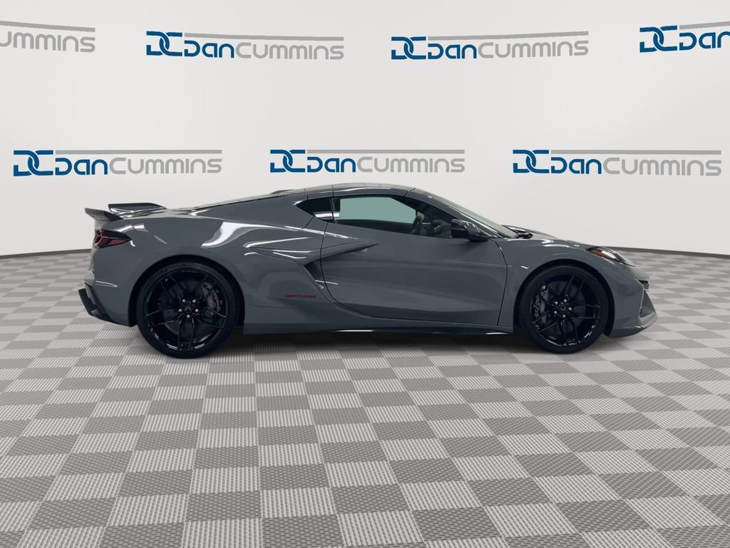 New 2025 Chevrolet Corvette Z06 image 9