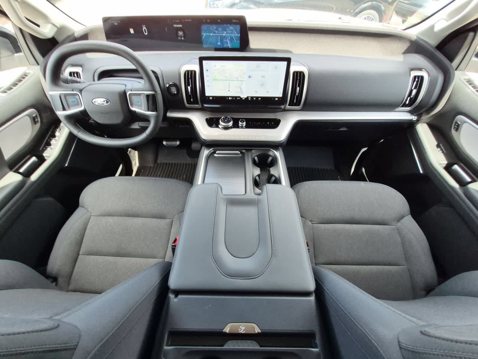 New 2026 Ford Expedition Active AWD/4WD image 15
