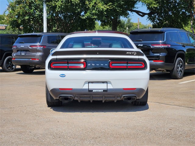 Used 2016 Dodge Challenger SRT Hellcat image 6