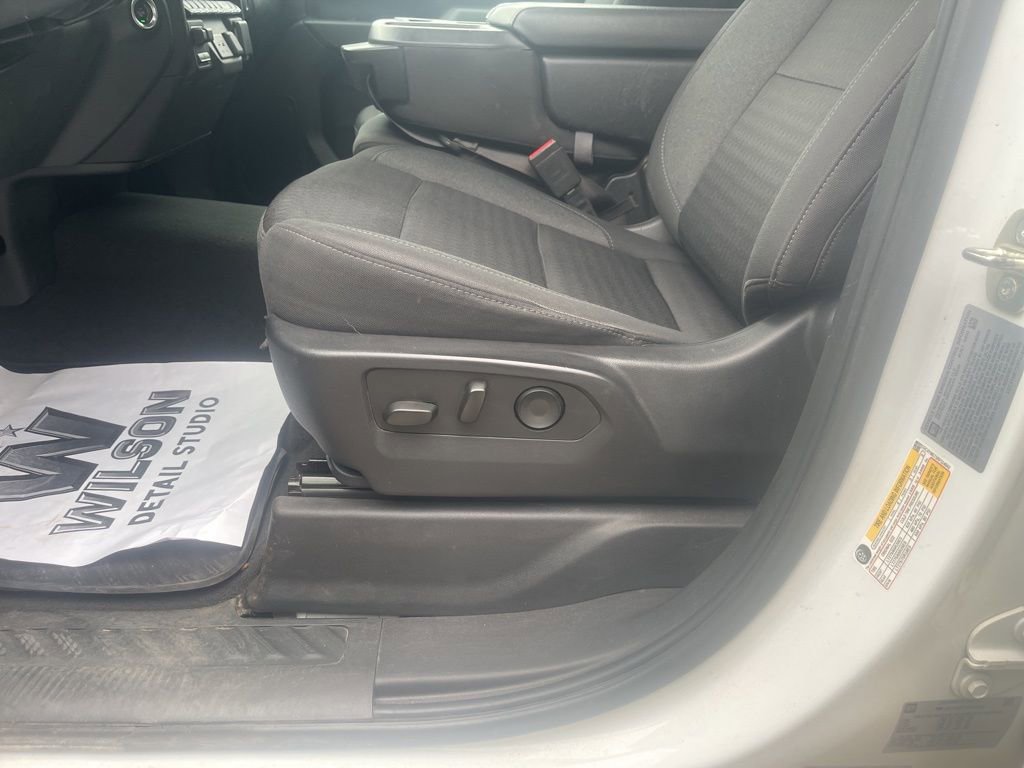 Used 2024 Chevrolet Silverado 2500 Custom w/ Custom Value Package image 24