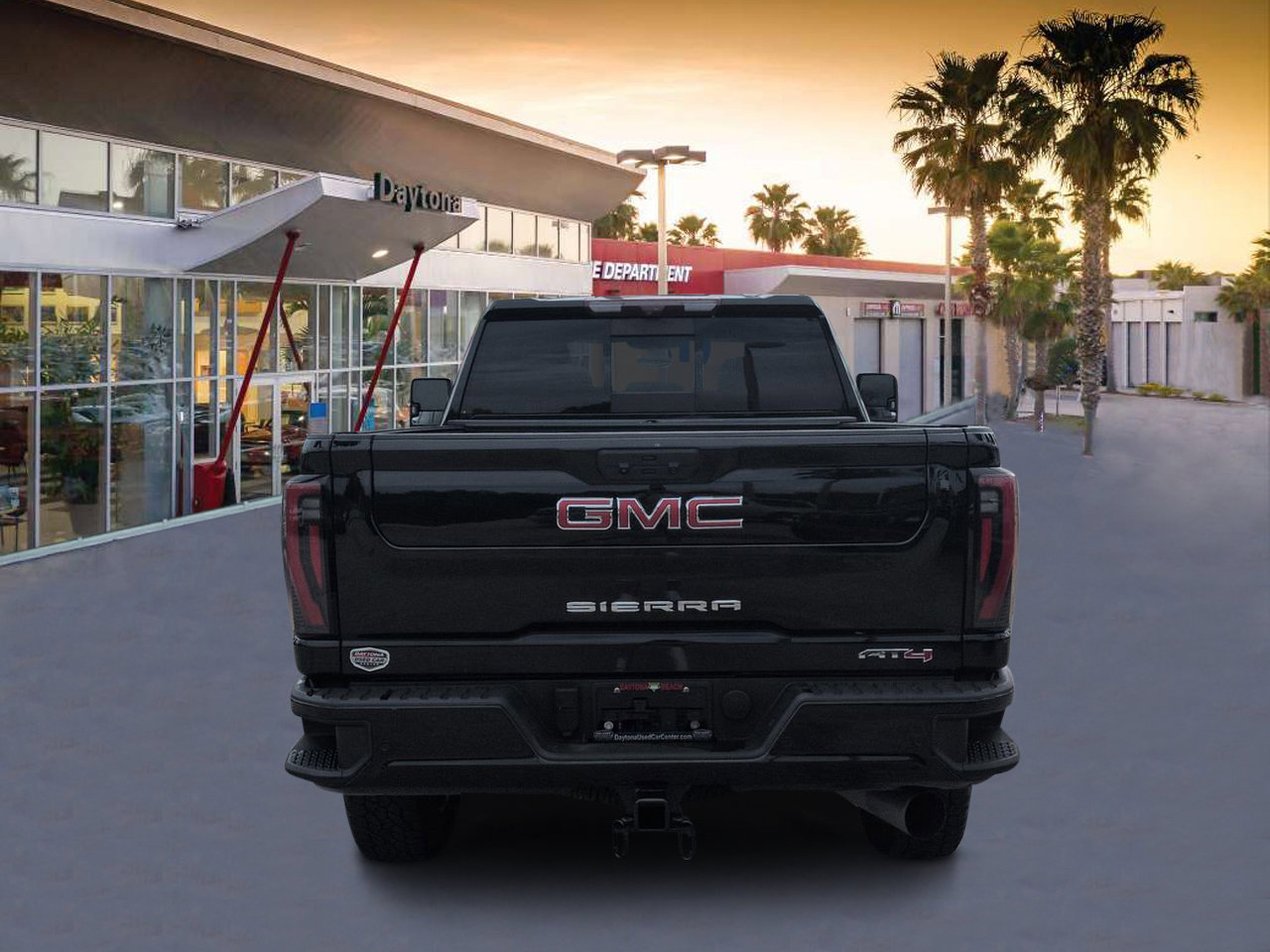 Used 2024 GMC Sierra 2500 AT4 w/ AT4 Premium Plus Package AWD/4WD image 4