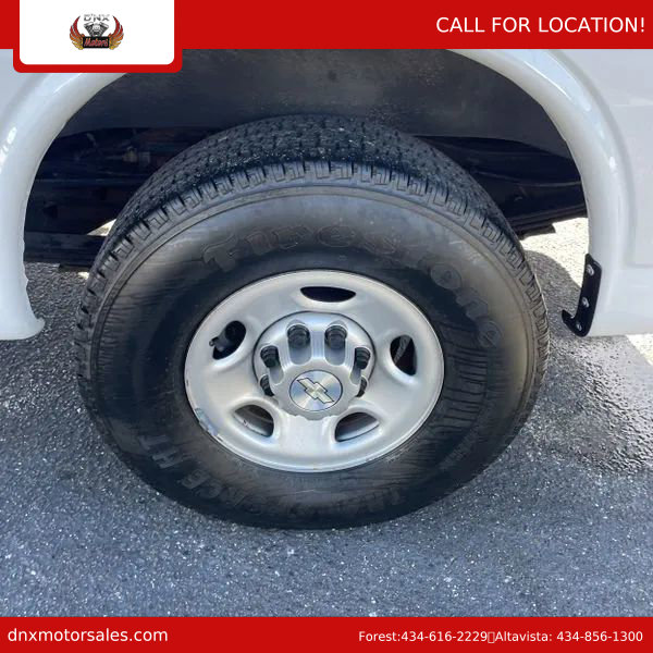 Used 2021 Chevrolet Express 2500 w/ Driver Convenience Package image 6