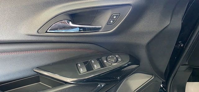 New 2026 Chevrolet Trax RS w/ Sunroof Package image 12