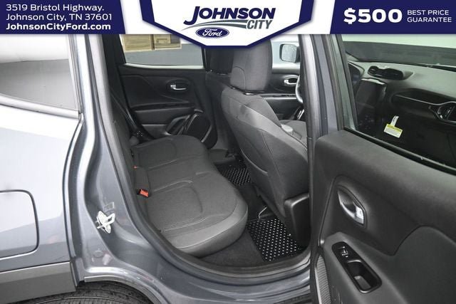 Used 2022 Jeep Renegade Altitude AWD/4WD image 14