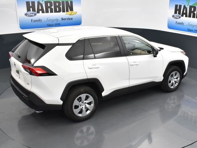 Used 2022 Toyota RAV4 LE image 26
