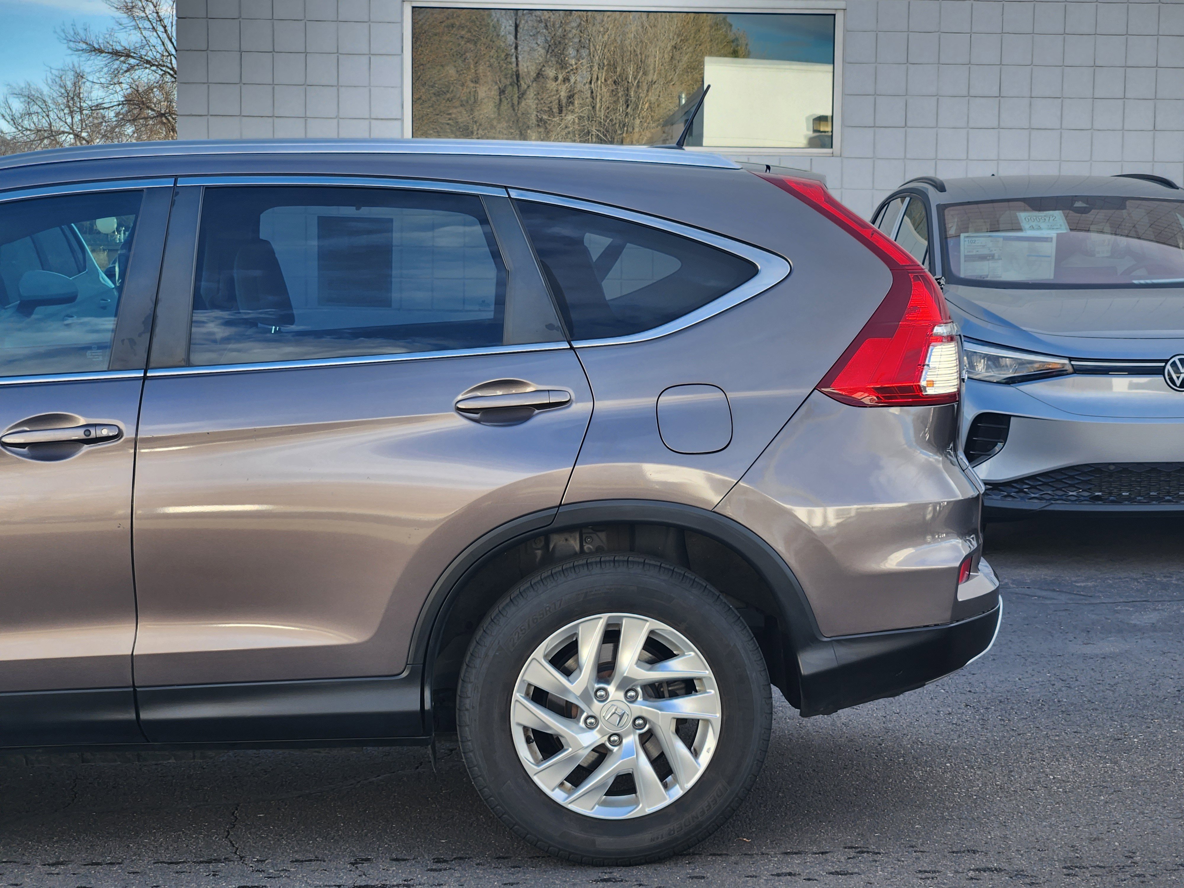 Used 2015 Honda CR-V EX-L image 3