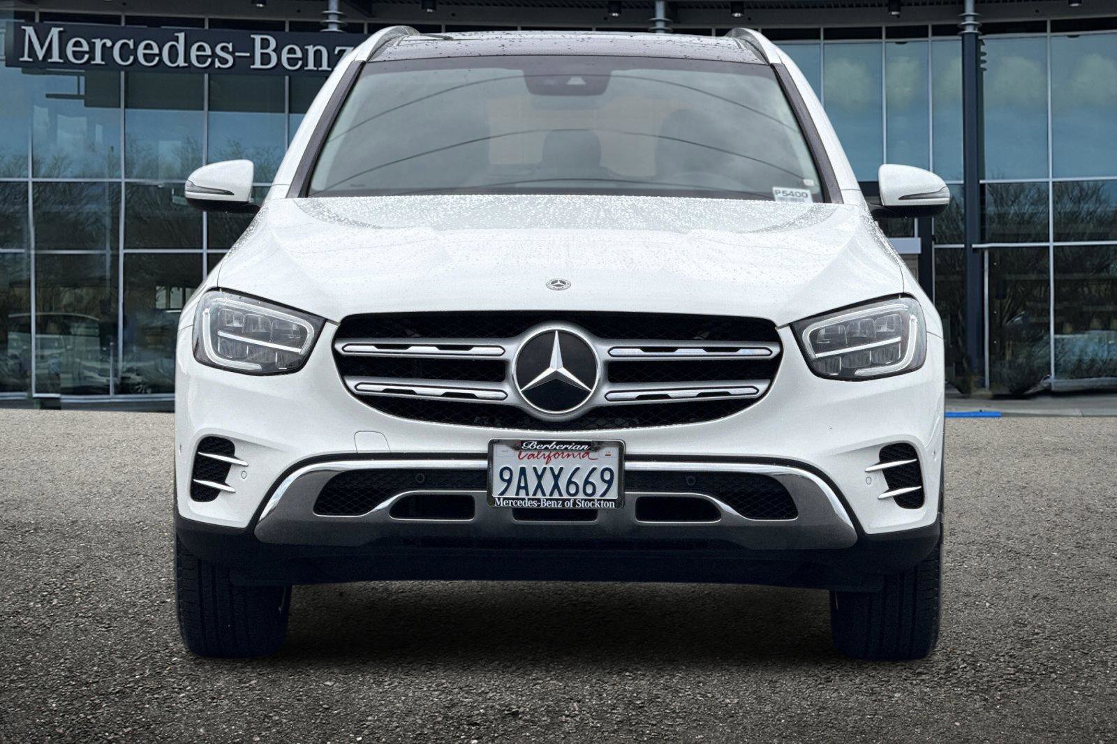 Certified 2022 Mercedes-Benz GLC 300 w/ Premium Package Lite image 9