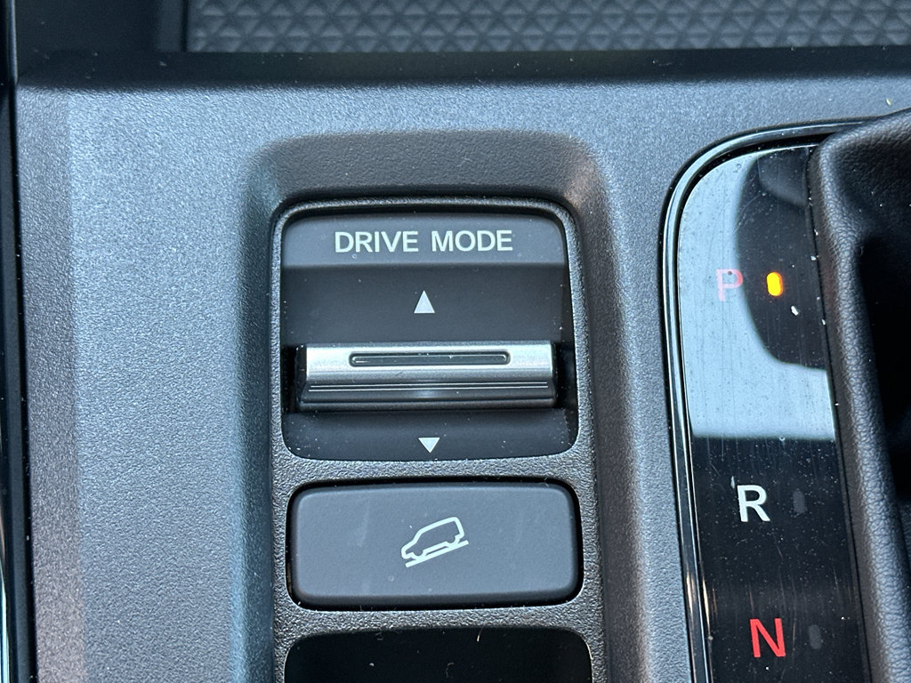 Used 2025 Honda CR-V Sport Touring image 25