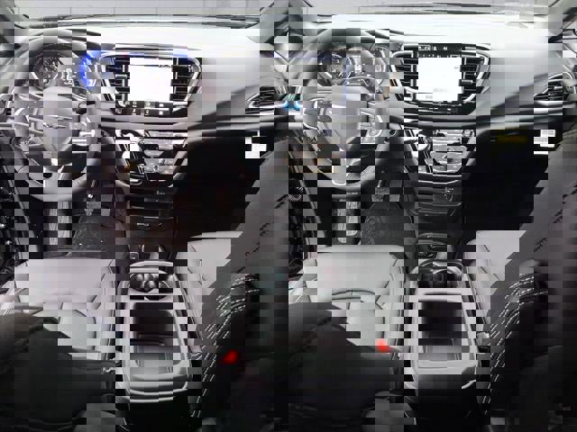 New 2026 Chrysler Voyager LX image 27