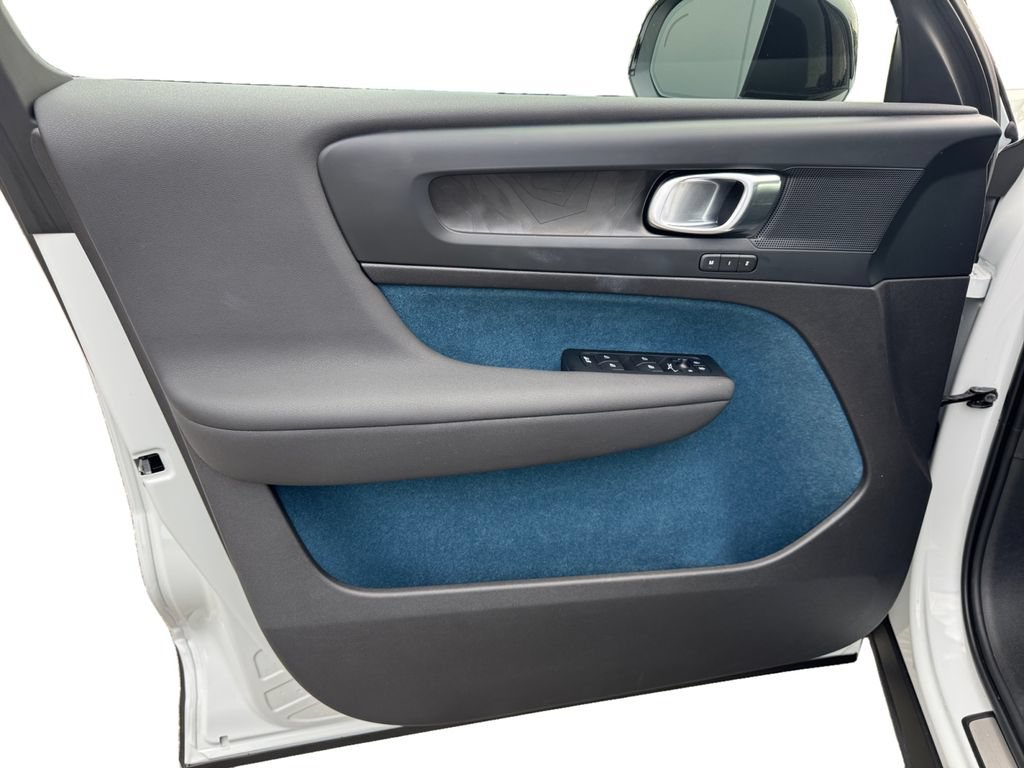 Certified 2023 Volvo XC40 Recharge Plus w/ Protection Package Premier AWD/4WD image 12